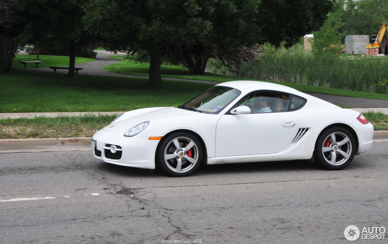 Porsche 987 Cayman S