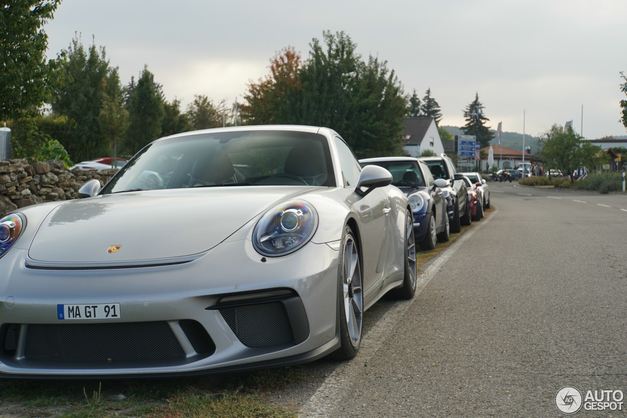 Porsche 991 GT3 Touring