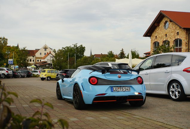 Alfa Romeo Pogea Racing 4C Centurion 1Plus