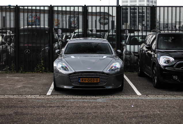 Aston Martin Rapide S