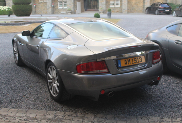 Aston Martin Vanquish S