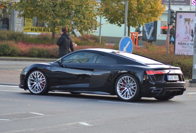 Audi R8 V10 2015