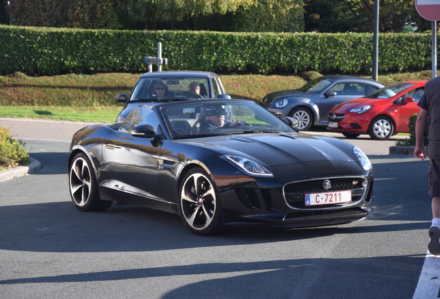 Jaguar F-TYPE S Convertible