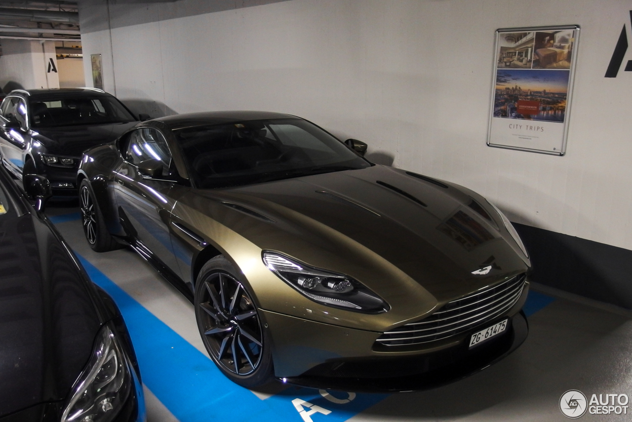 Aston Martin DB11