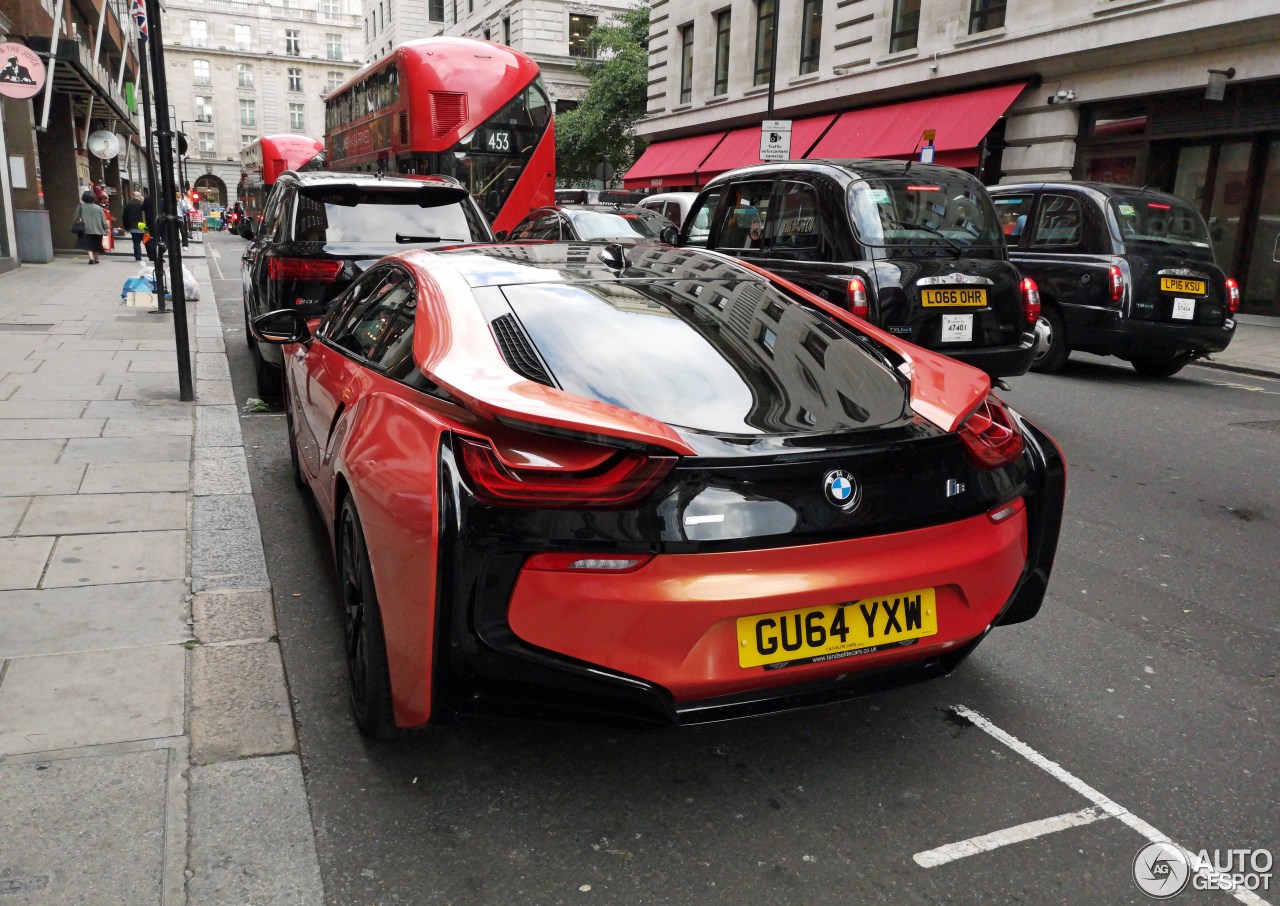 BMW i8