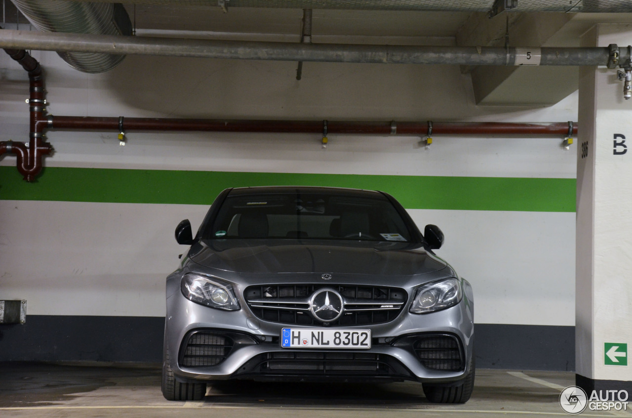 Mercedes-AMG E 63 S W213