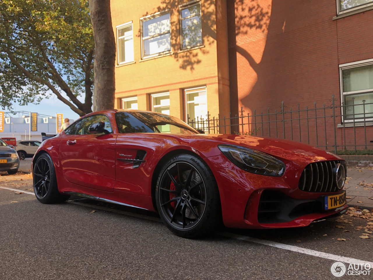 Mercedes-AMG GT R C190