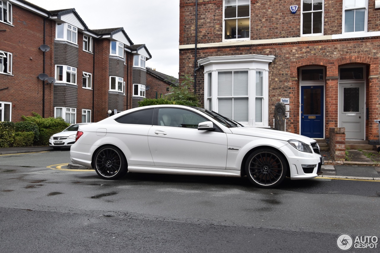 Mercedes-Benz C 63 AMG Coupé