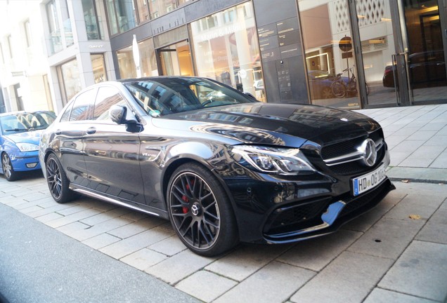 Mercedes-AMG C 63 S W205