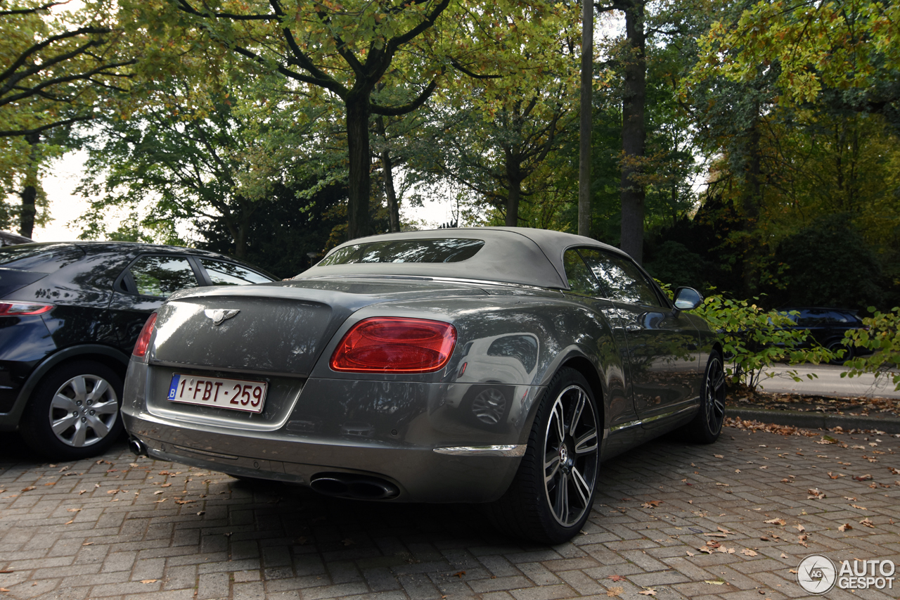 Bentley Continental GTC V8