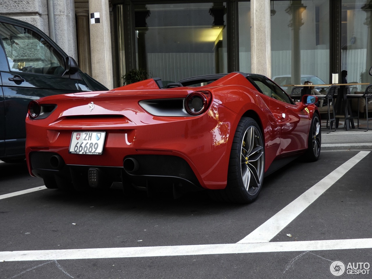 Ferrari 488 Spider