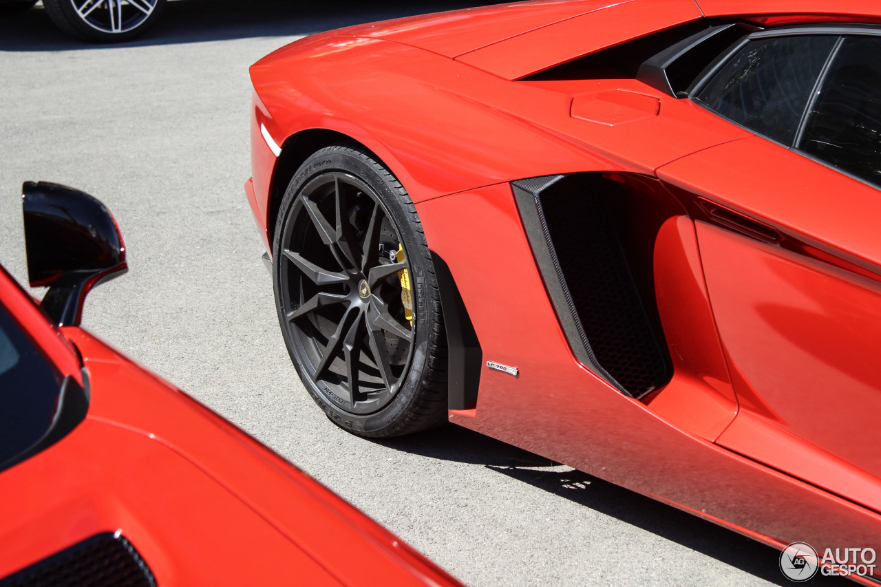 Lamborghini Aventador LP700-4