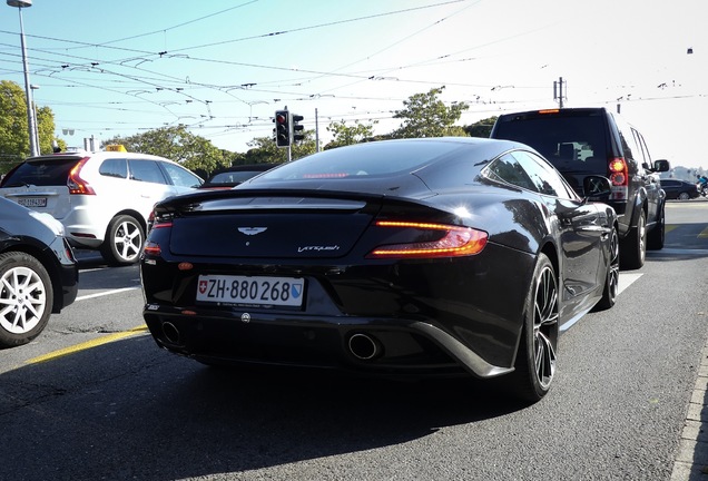 Aston Martin Vanquish 2013