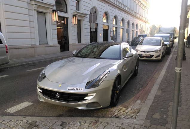 Ferrari FF