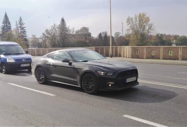 Ford Mustang GT 2015