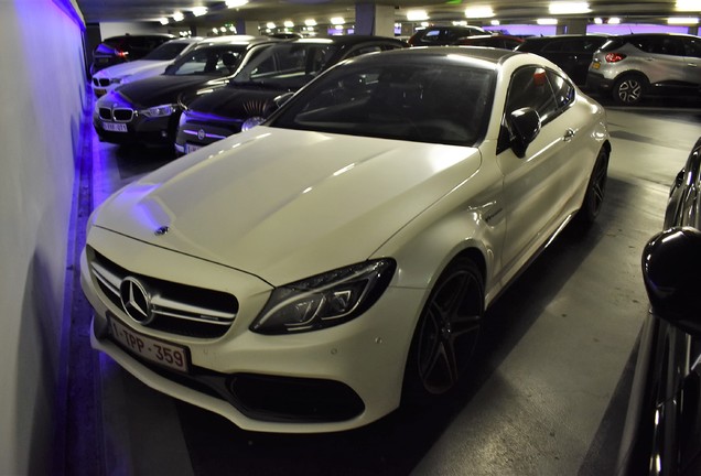 Mercedes-AMG C 63 S Coupé C205