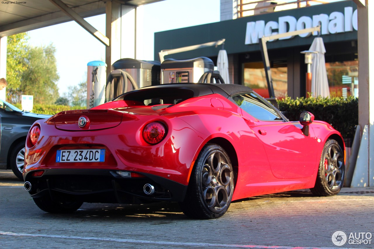 Alfa Romeo 4C Spider