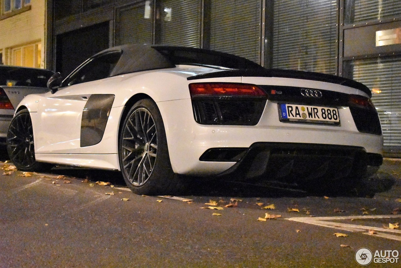 Audi R8 V10 Plus Spyder 2017