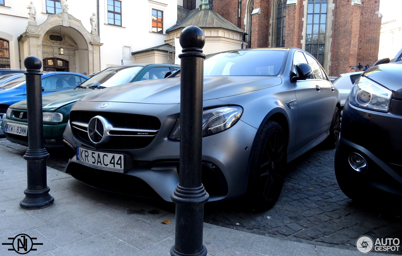 Mercedes-AMG E 63 S W213