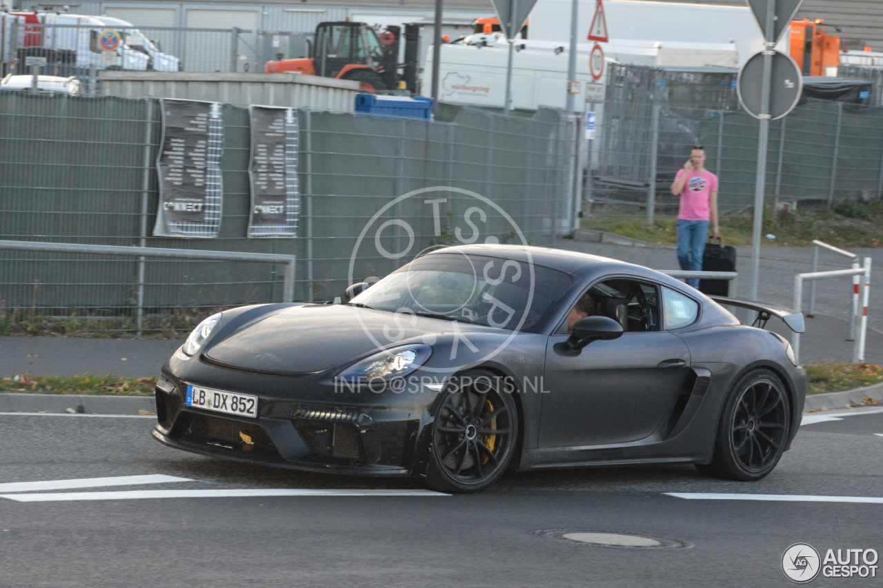 Porsche 718 Cayman GT4