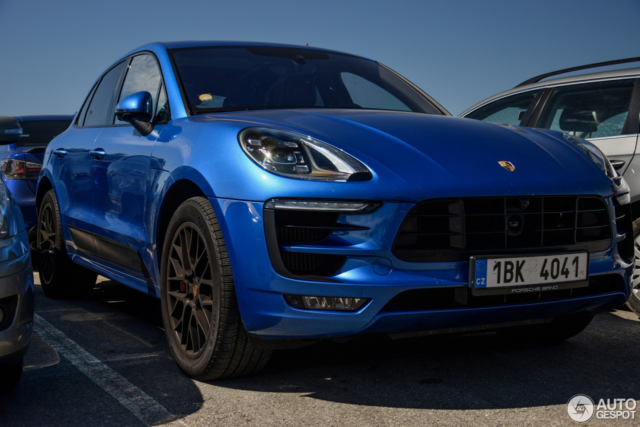 Porsche 95B Macan GTS