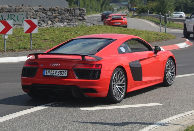 Audi R8 V10 Plus 2015