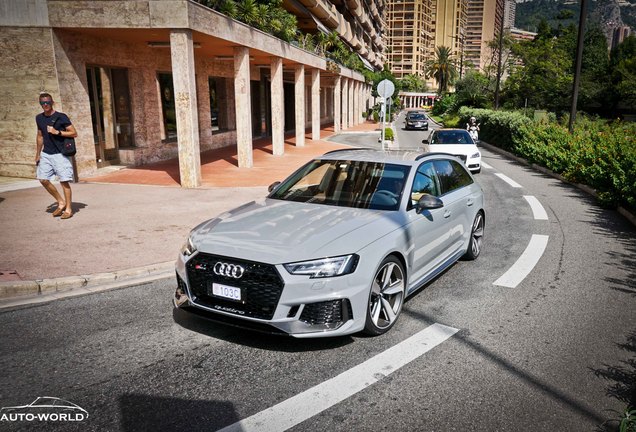 Audi RS4 Avant B9