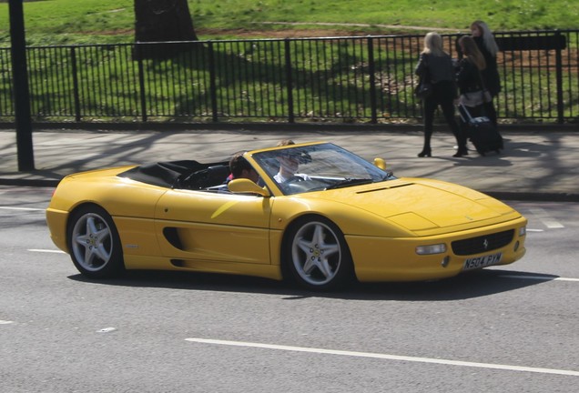 Ferrari F355 Spider