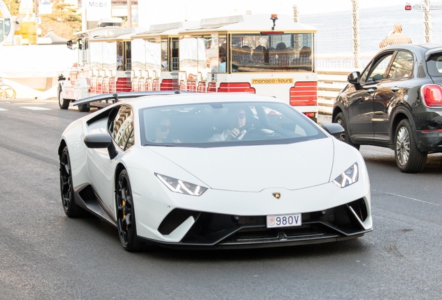 Lamborghini Huracán LP640-4 Performante