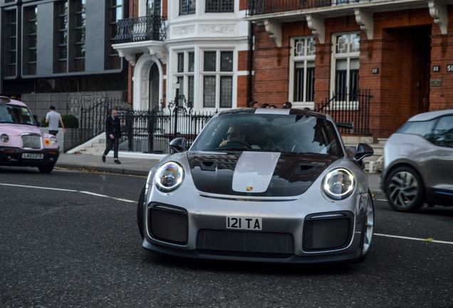 Porsche 991 GT2 RS Weissach Package