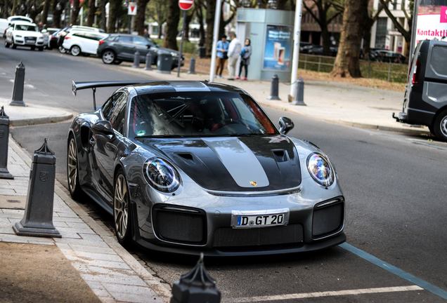 Porsche 991 GT2 RS Weissach Package