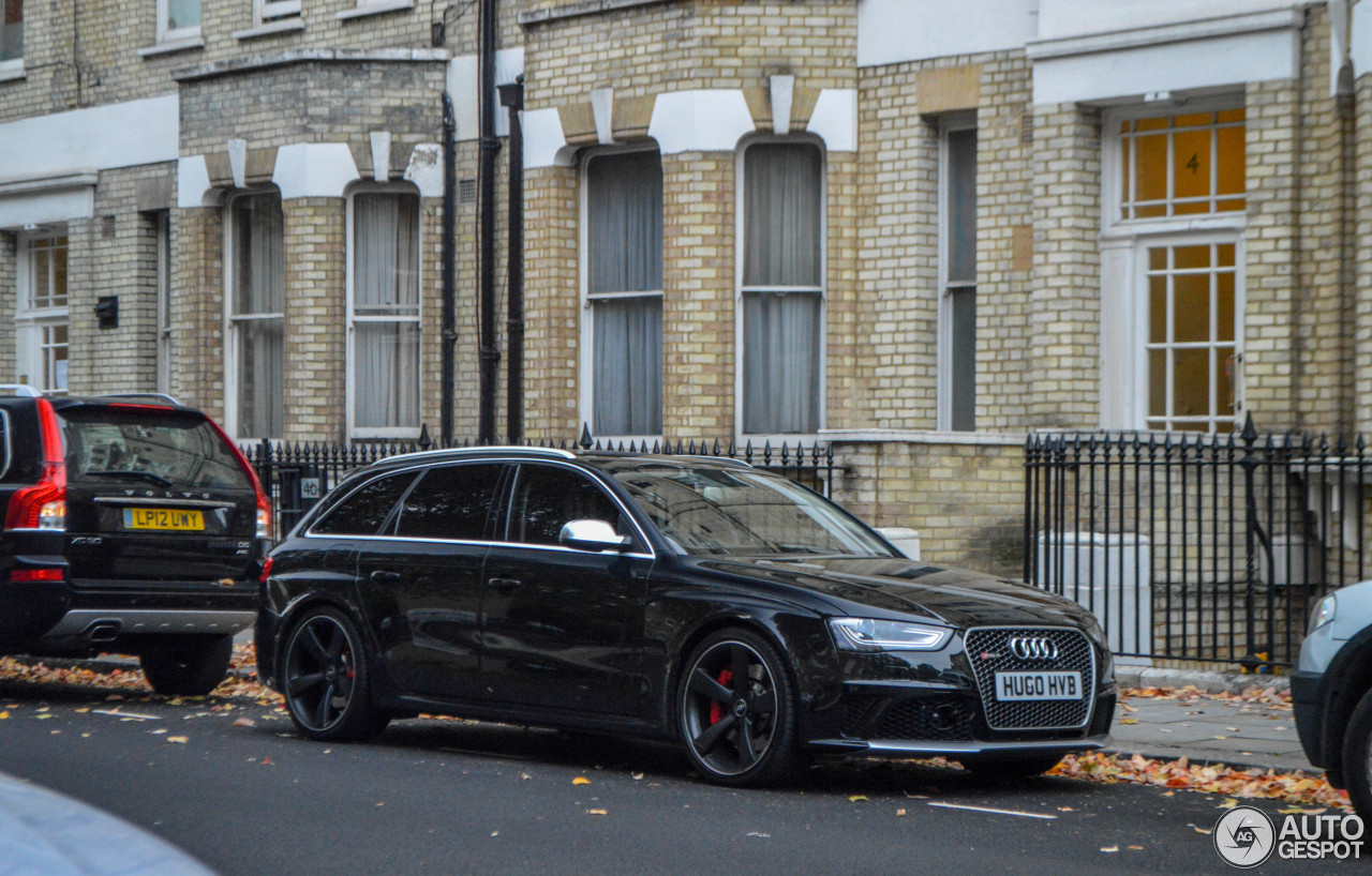 Audi RS4 Avant B8