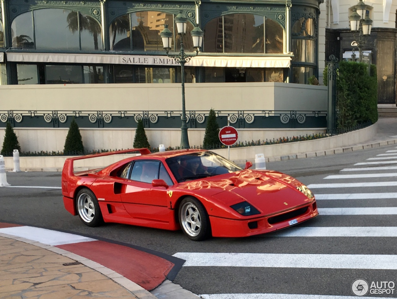 Ferrari F40