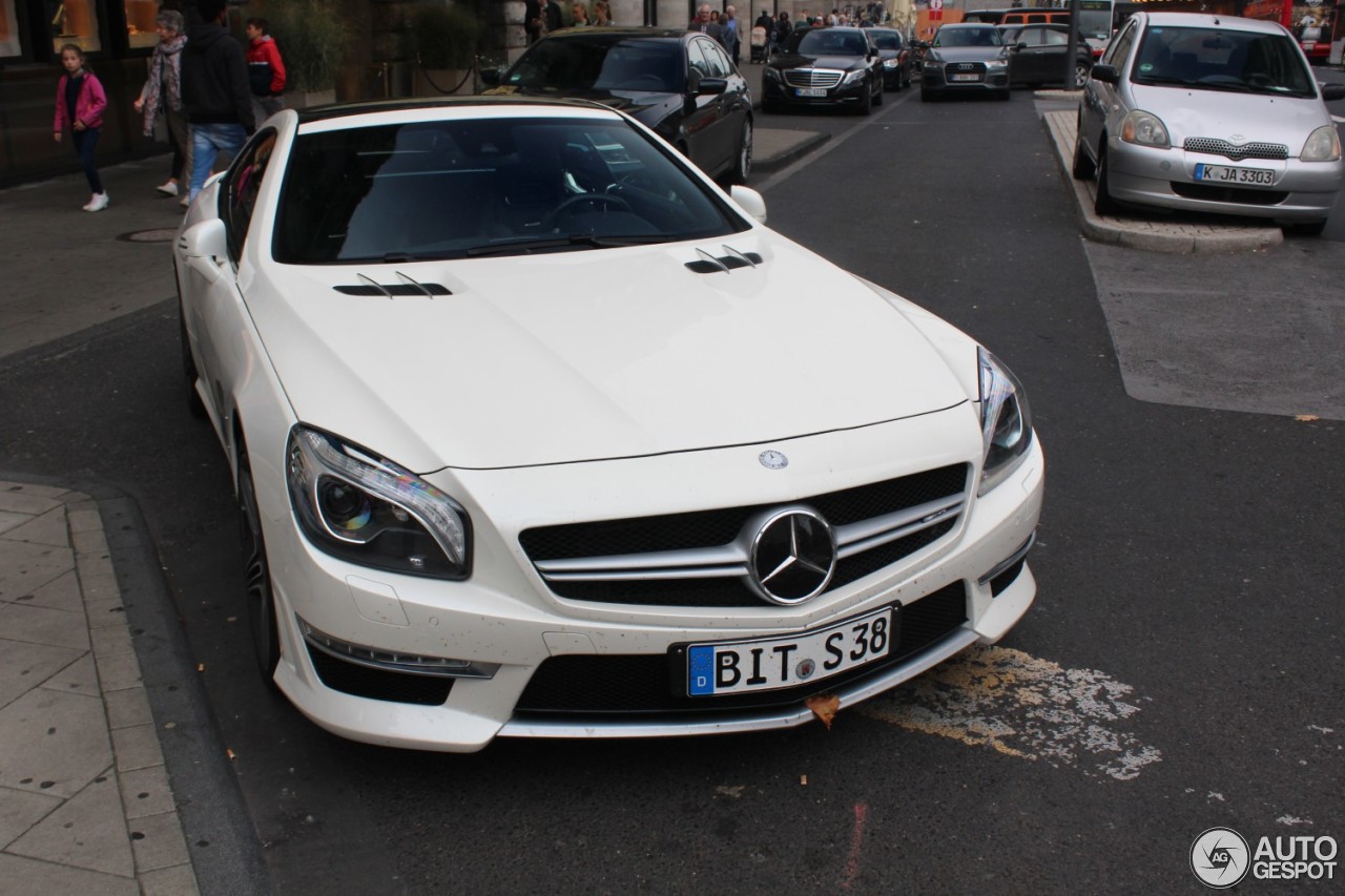 Mercedes-Benz SL 63 AMG R231