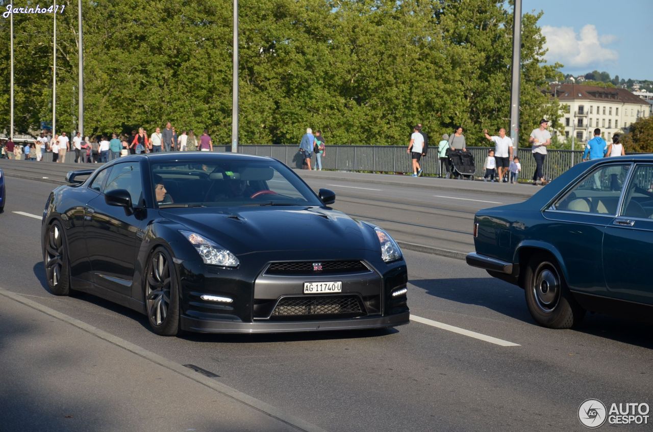 Nissan GT-R 2013