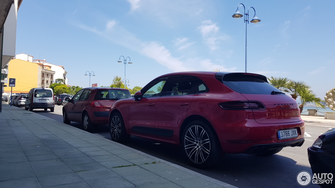 Porsche 95B Macan GTS