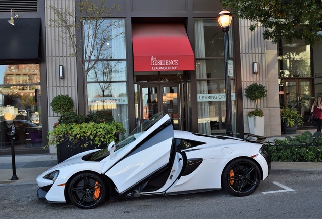 McLaren 570S