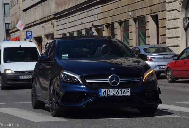 Mercedes-AMG A 45 W176 2015