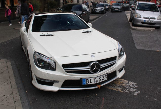 Mercedes-Benz SL 63 AMG R231