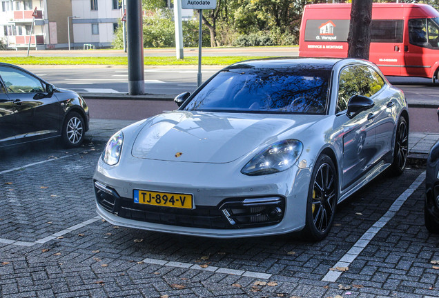 Porsche 971 Panamera Turbo S E-Hybrid Sport Turismo