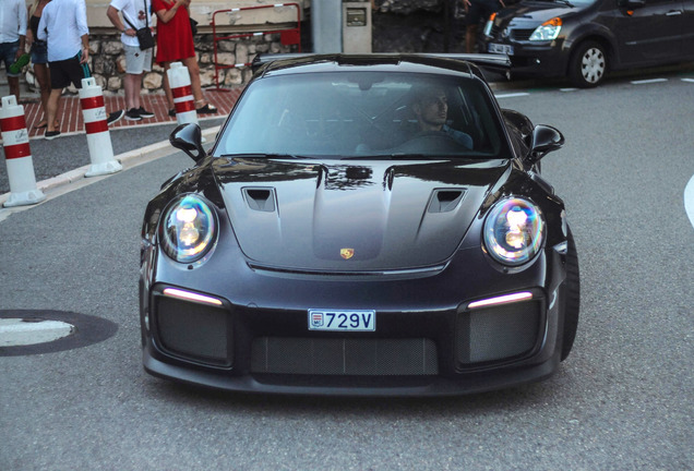 Porsche 991 GT2 RS Weissach Package