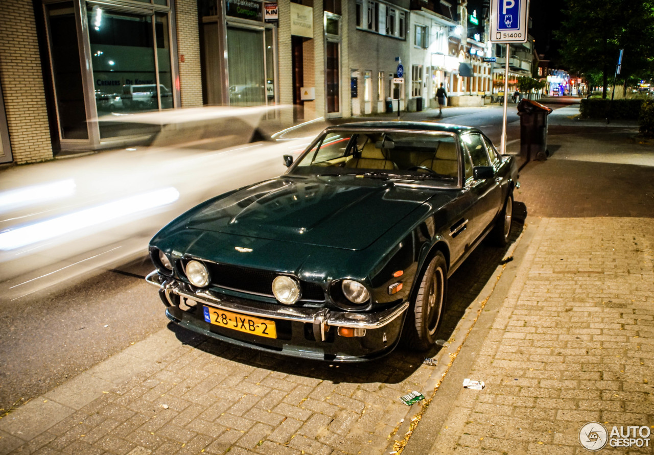 Aston Martin V8 Vantage 1977-1989