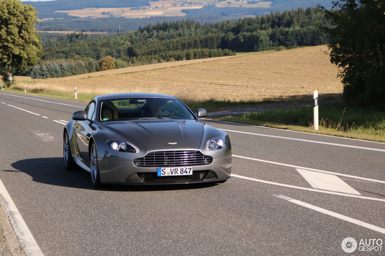 Aston Martin V8 Vantage