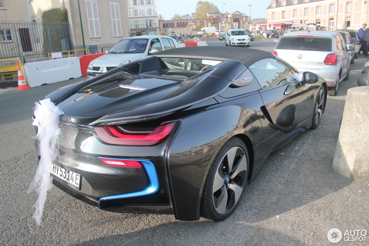 BMW i8 Roadster