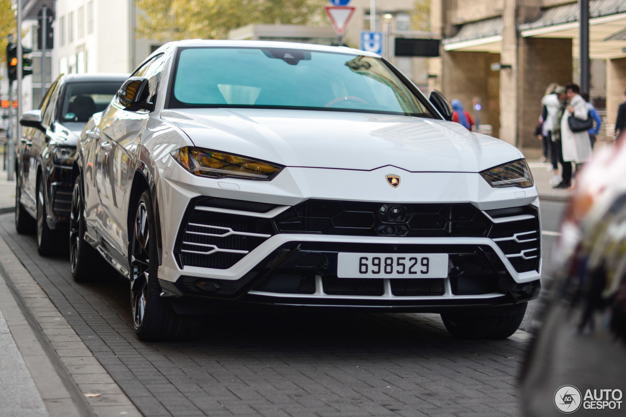 Lamborghini Urus