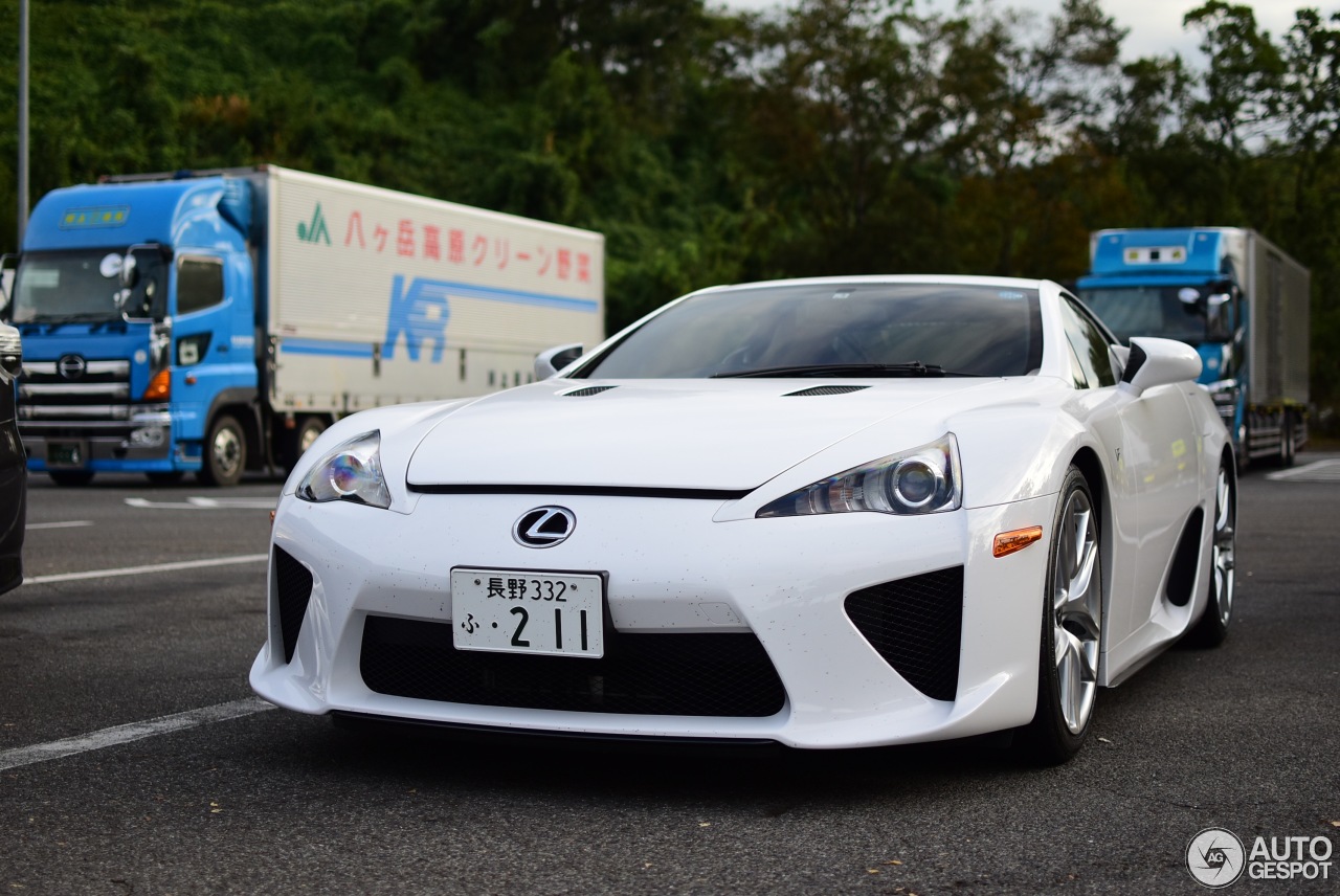 Lexus LFA