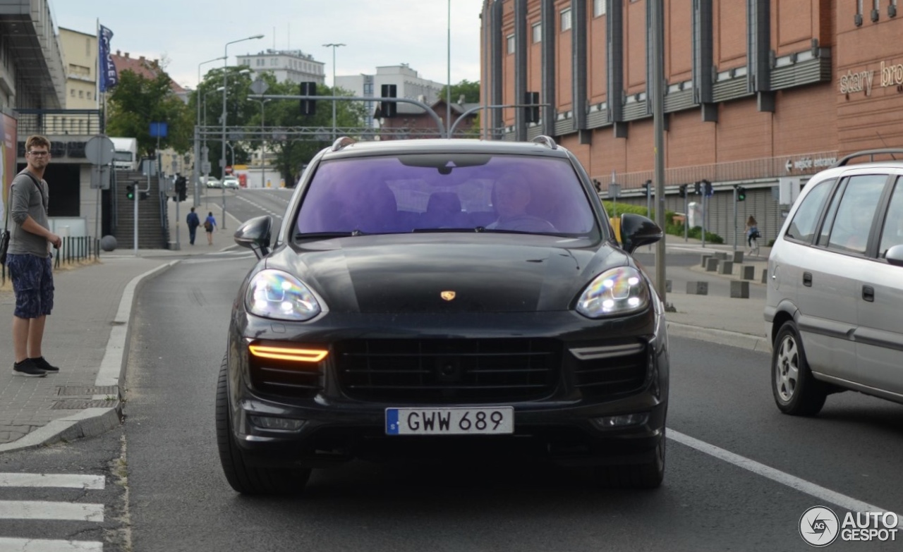 Porsche 958 Cayenne Turbo S MkII