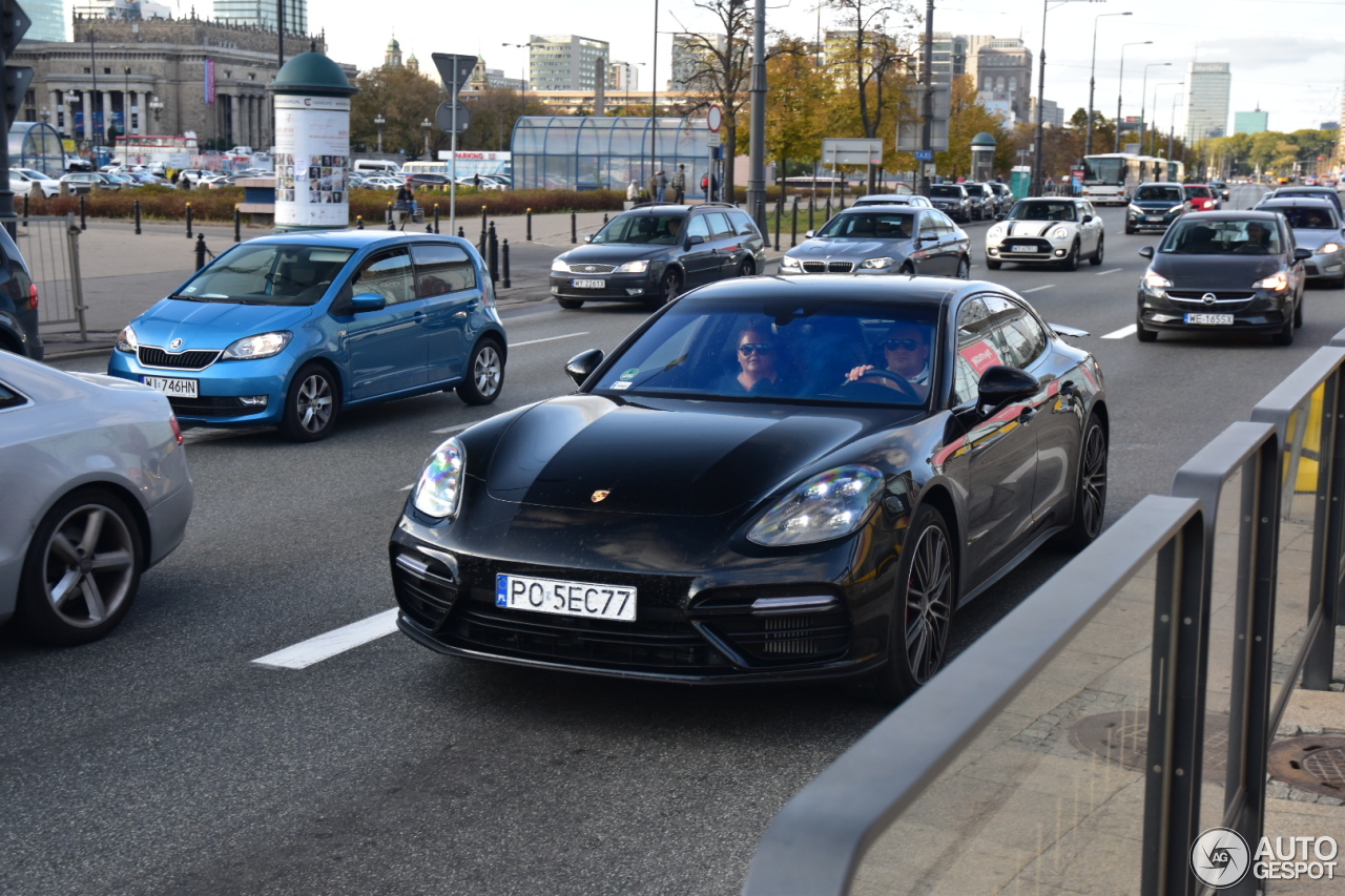 Porsche 971 Panamera Turbo