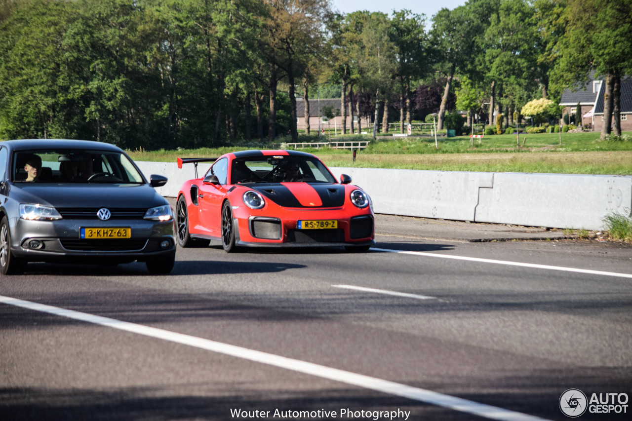 Porsche 991 GT2 RS Weissach Package