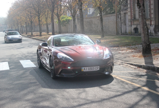 Aston Martin Vanquish 2013